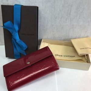 Patent Leather Sarah Louis Vuitton Wallet Red